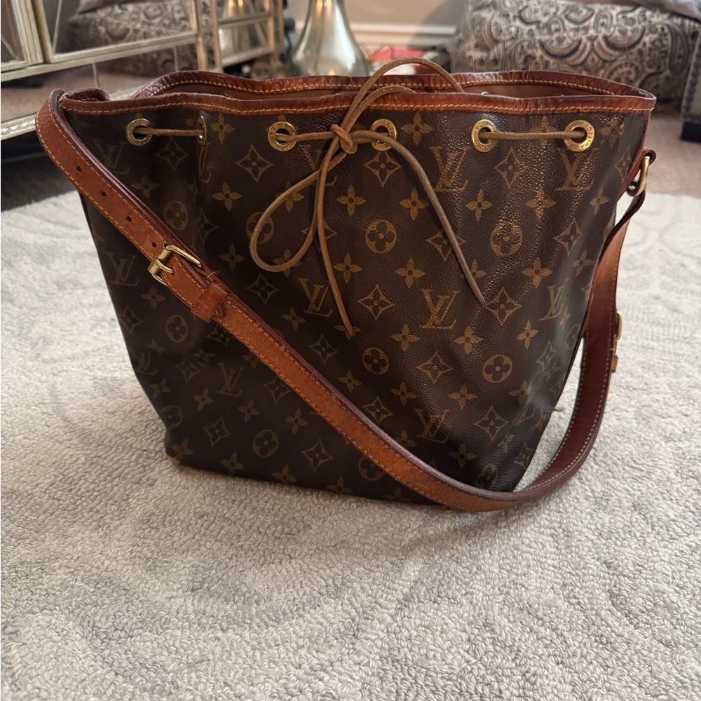 Louis Vuitton Classic Brown Monogram Shoulder Bucket Bag